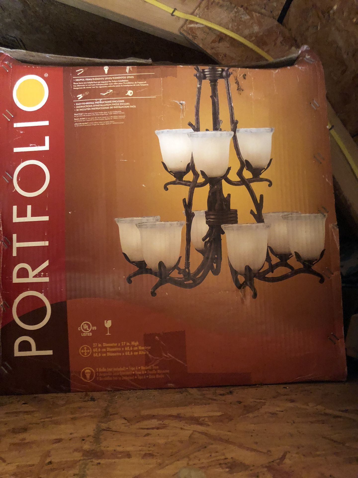 Chandelier 