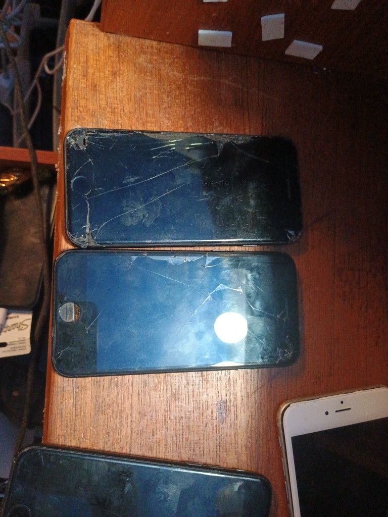 iPhone 8