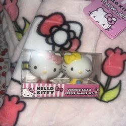 Hello Kitty Bundle 