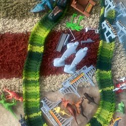 Dinosaurs 2 Set Of Tracks With Cars 