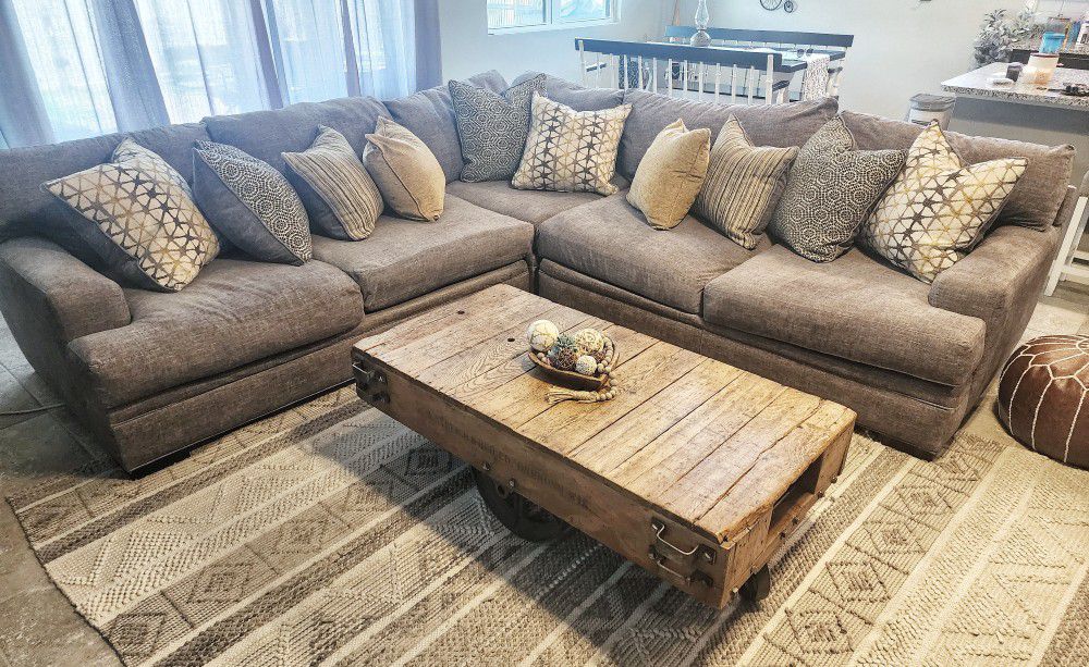 Cindy CRAWFORD PALM springs SECTIONAL SOFA
