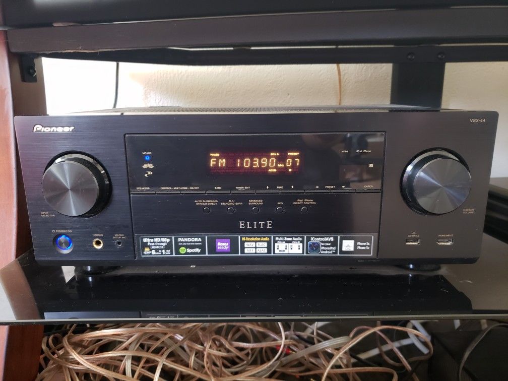 Pioneer vsx-44 elite with klipsch surround and sub