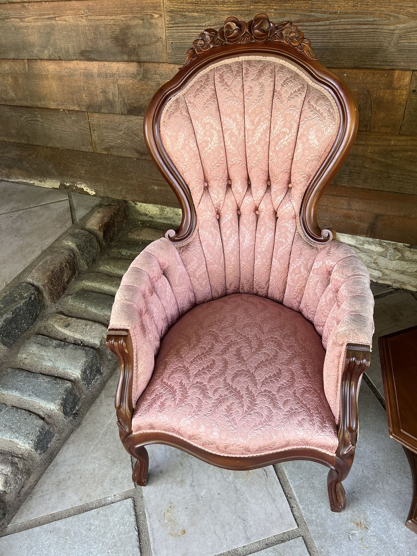 Pelham, Shell & Leckie Victorian Lady’s Parlor Chair Tufted Carved Wood
