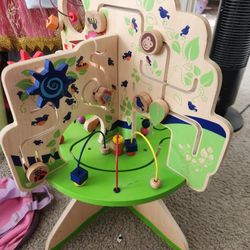 Manhattan Toy Tree Top Adventure Activity Center