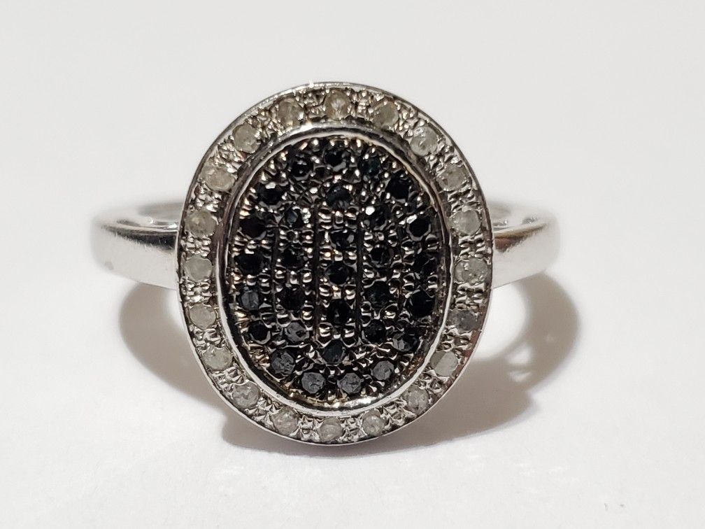 Sterling Silver Diamond Ring 