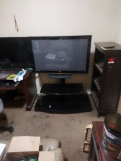 Tv and Stand,no Remote For Tv