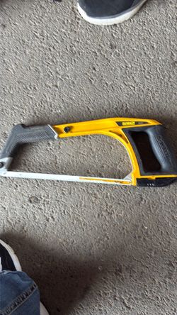 Dewalt tooth saw.