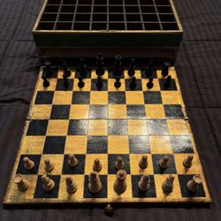 Florentine Italian Chess Board And Chest (Pre-1970)