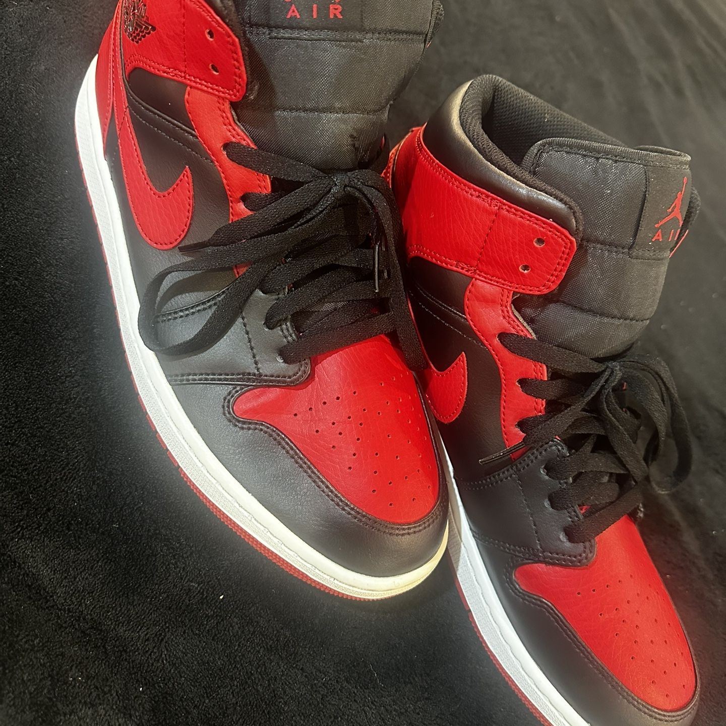 Mid Jordan 1