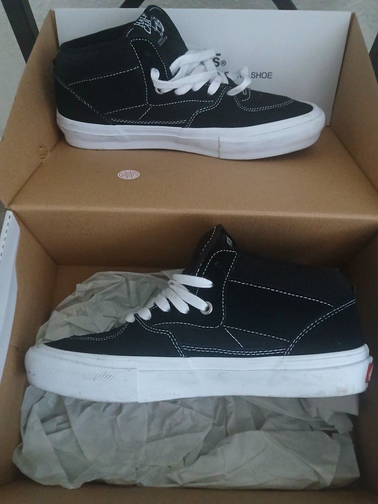 7.5 VANS HALF CAB
