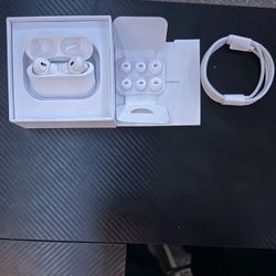 AirPods (2nd Generation)