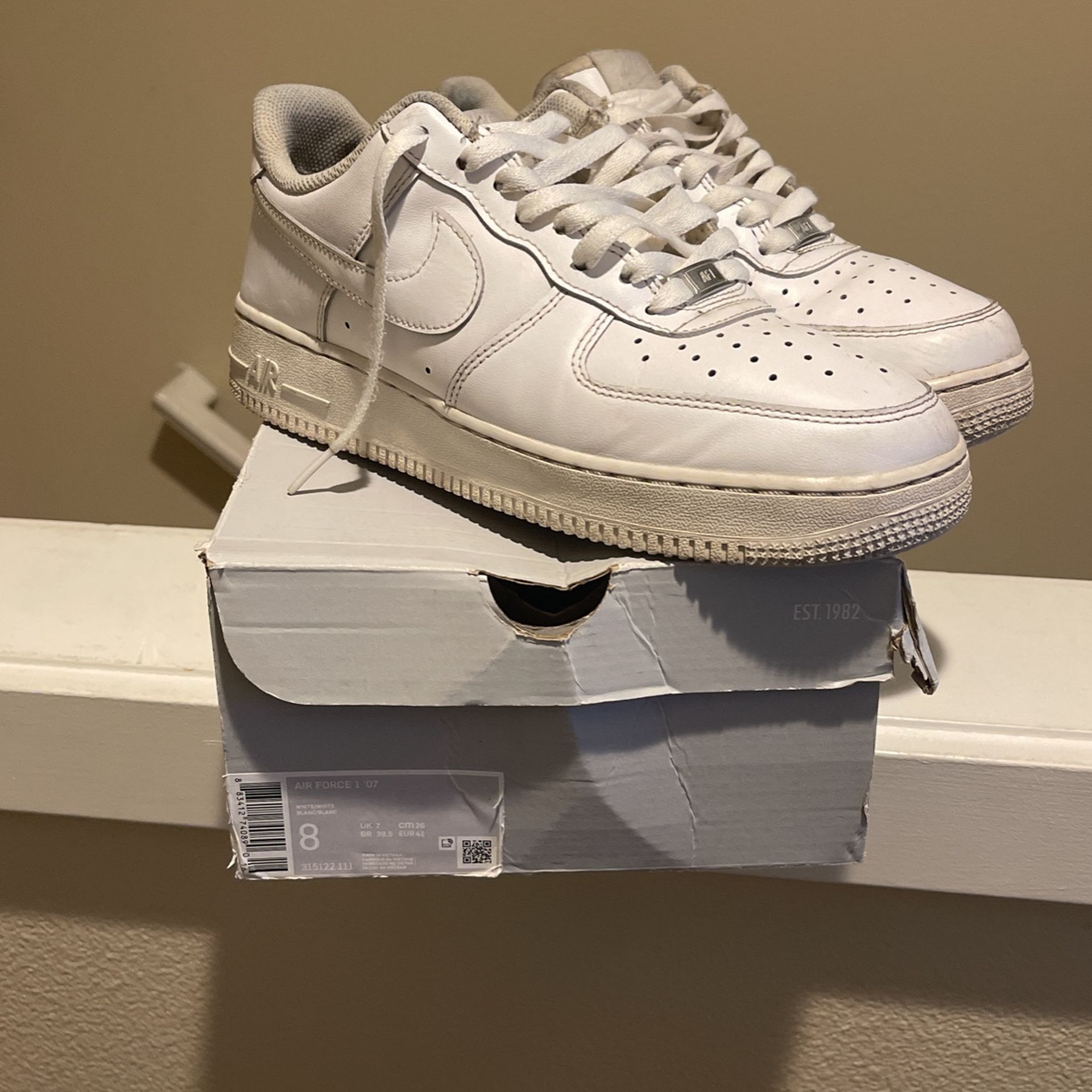 Nike Air Force 1 Size 8 M