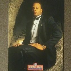 1992 Pro Line Ronnie Lott Raiders #9 Football Card Vintage Collectible Sports NFL Photo Portrait