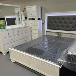 LED 5PC BRAND NEW IN THE BOX 