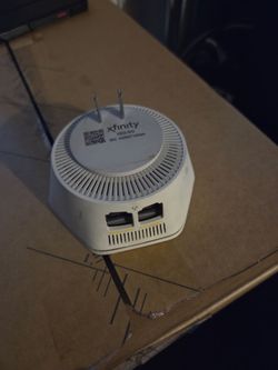 Xfinity xFi Pod (2nd Generation, Model XE2-SG)