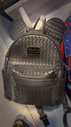 Disney lounge fly backpack