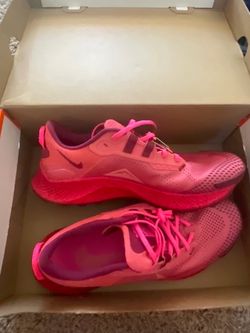 Brand new Nike Pegasus Trail 3, pink Size 9 shoes