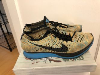 Nike Women’s Flyknit Racer