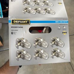 2 Door Handles And 2 Magnetic Door Stops