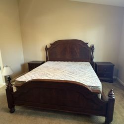 Beautiful Mahogany Bedroom Set 