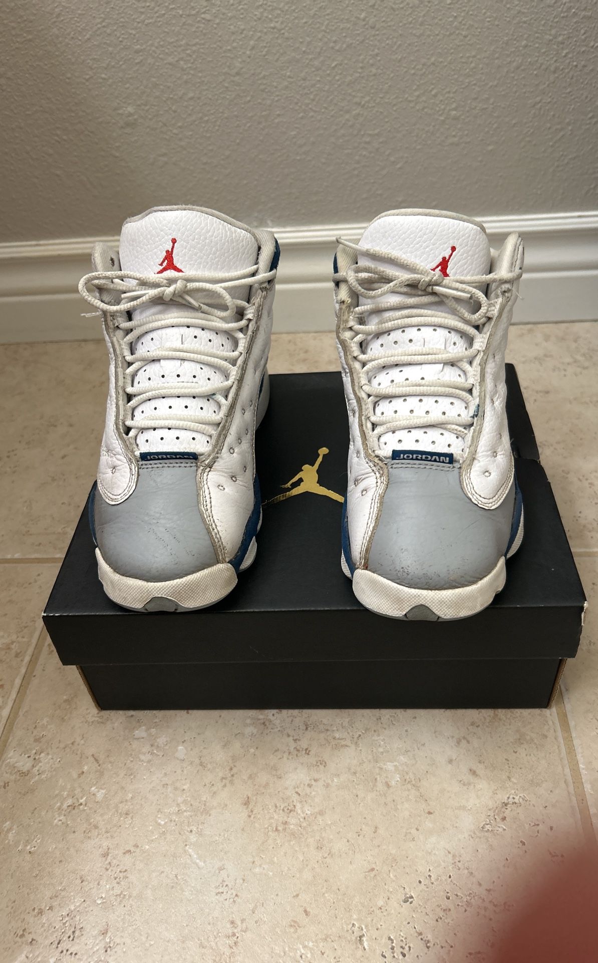 Jordan 13 French Blue Size 4