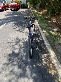 Blue huffy mountain bike