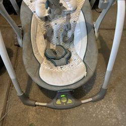 ❤️❤️❤️Baby Swing Brand New Battery Operated System