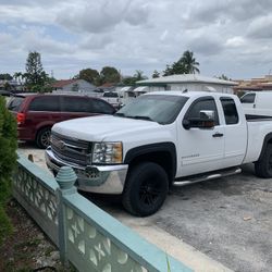 Chevi Silberado 1500