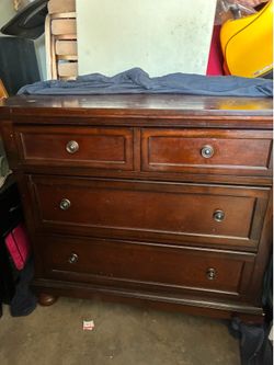 Brown porter dresser