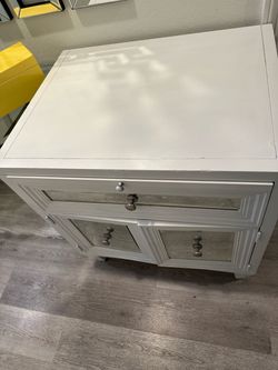 Z gallery white nightstand