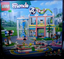 Lego Friends sports center