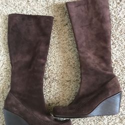 Aerosoles Suede Boots - Size 7.5 - Like New!