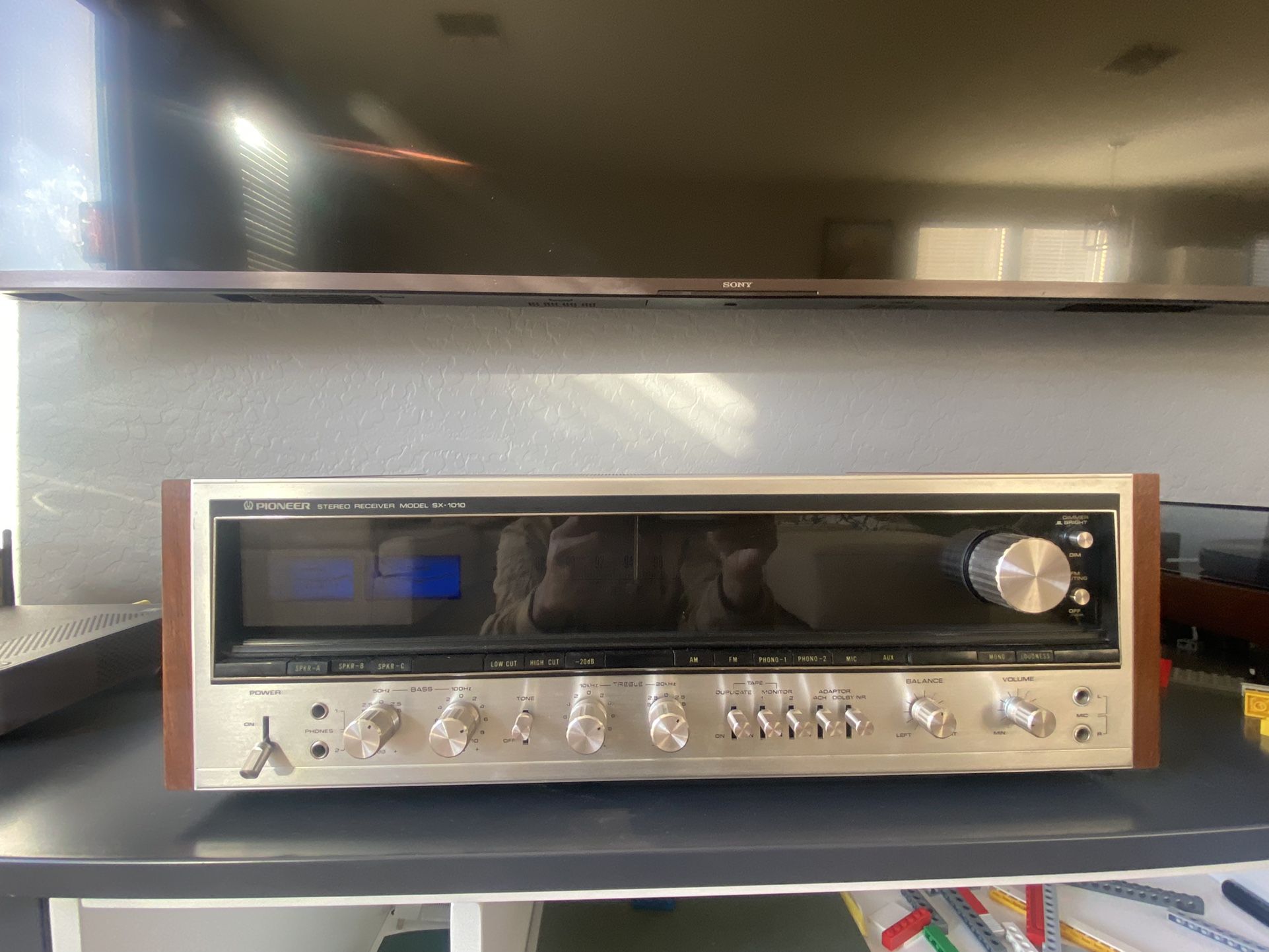 Pioneer SX-1010 Receiver.