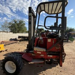2002 Moffett 5500 