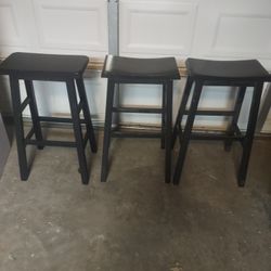 I Have 3 Black Bar Stools