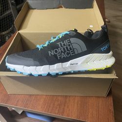 New The North Face Men’s Athletic Shoes