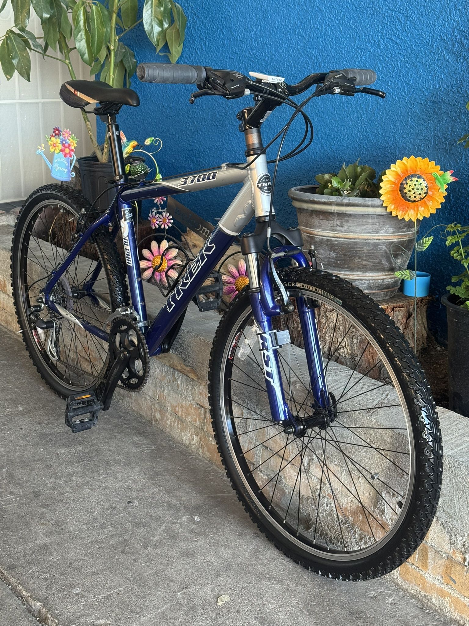 26” Trek Mountain Bike 