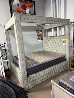 Canopy bedframe! ❤️🎉🏡 easy financing.