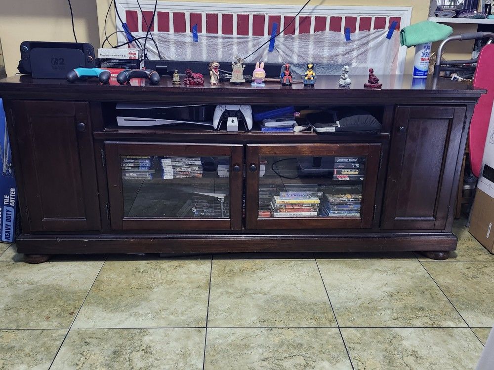 Tv Stand dark Walnut 