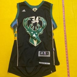 Giannis Jersey Small