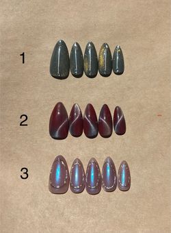 Handmade Nails ($6 for 1 set, $11 for 2 sets, $15 for 3 sets)