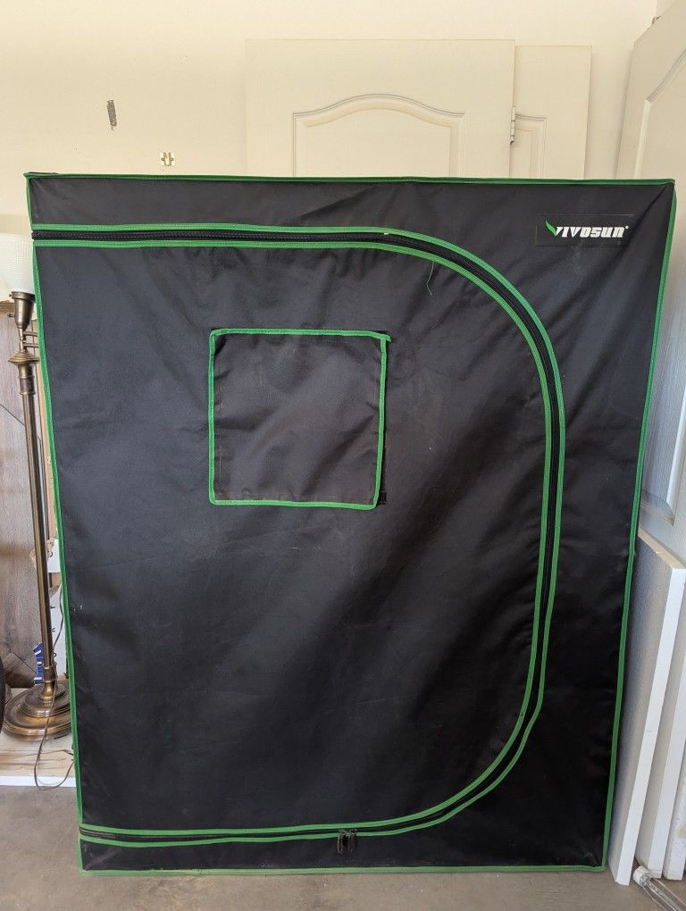 VIVOSUN Grow Tent