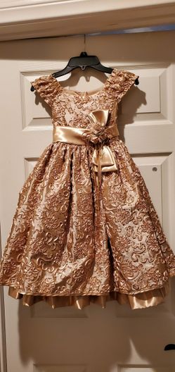 Gold Dress. (This item is still available)