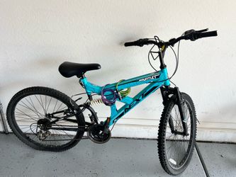 Gauntlet Next Bike