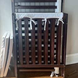Free Crib W Mattress 