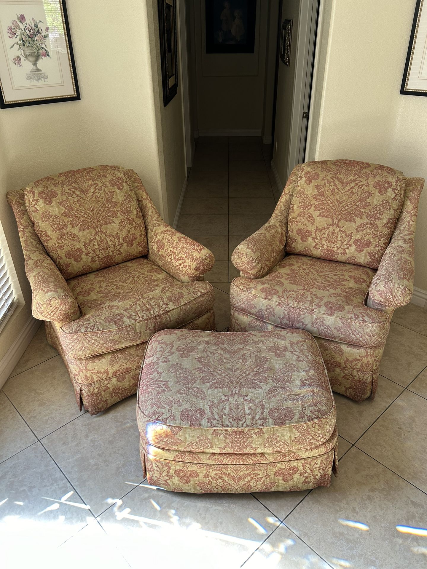 2 Chairs And Ottoman