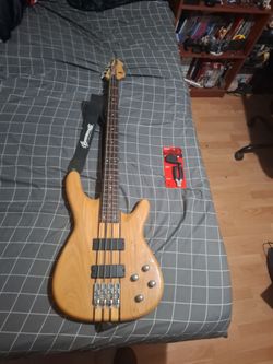 Selling a bass Guitar
