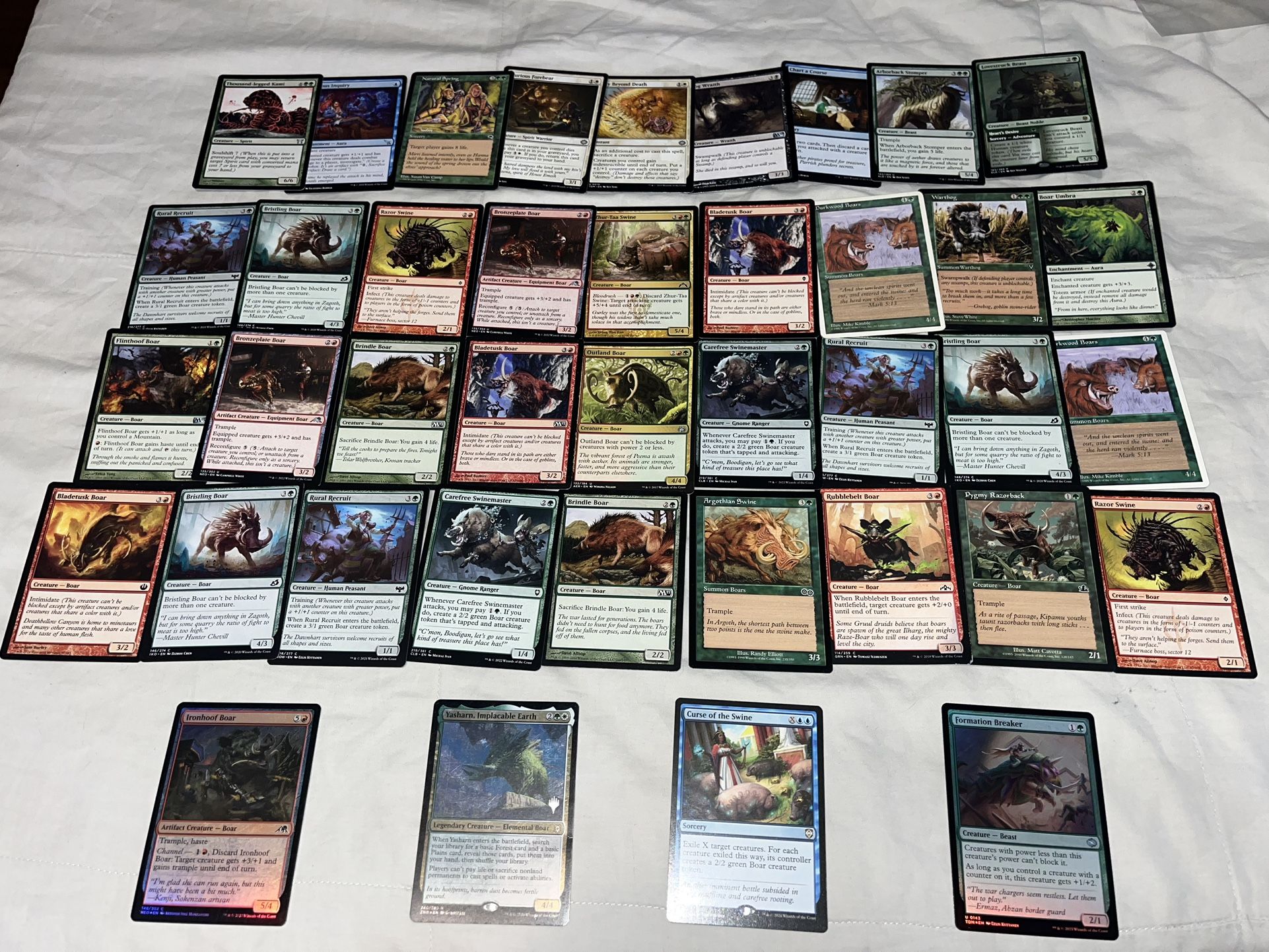 MTG BOAR themed Magic the gathering unique lot + bonuses.