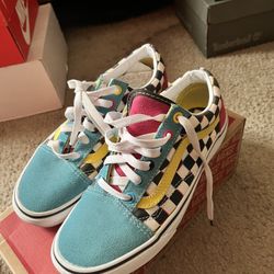 Vans Old Skool (Checkerboard / Multicolor) 5.5Y w /box 