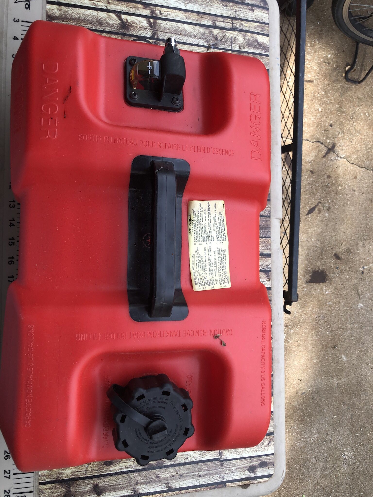 3 gallon gas can for boat